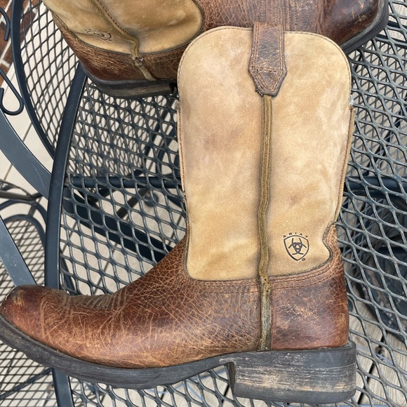 Brown soft leather Rambler square toe Ariat boots size 7 1/2 D - Picture 2 of 7